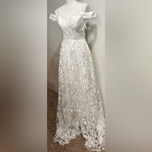 Elegant wedding, Party White Gown size 2